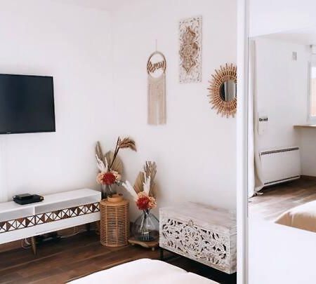 Apartamento Le Magnifique Villeparisis Exterior foto